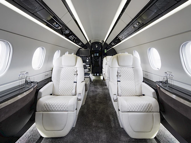 Interior Praetor 600