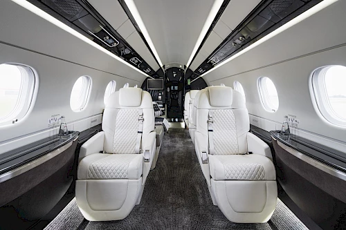 Praetor 600 interior