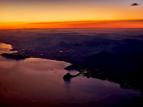 Evening descent to Valencia